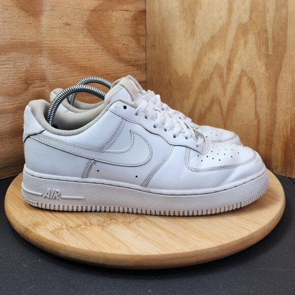 Nike Air Force 1 Womens Sneakers - Picture 1 of 10